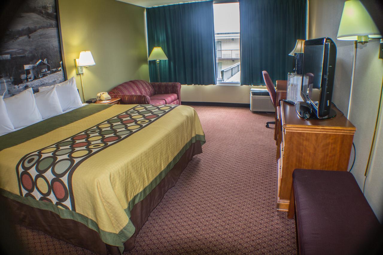 Lodge Econo Kearsarge
